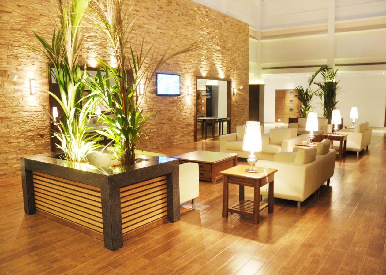 โฮเต็ล โมติ มาฮาล Hotel มังคาลอร์ ภายนอก รูปภาพ