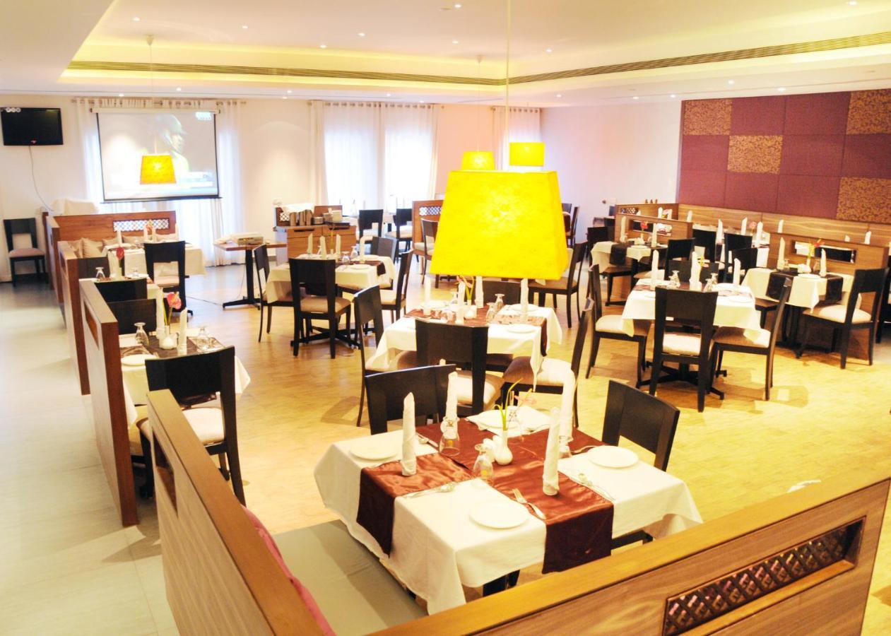 โฮเต็ล โมติ มาฮาล Hotel มังคาลอร์ ภายนอก รูปภาพ