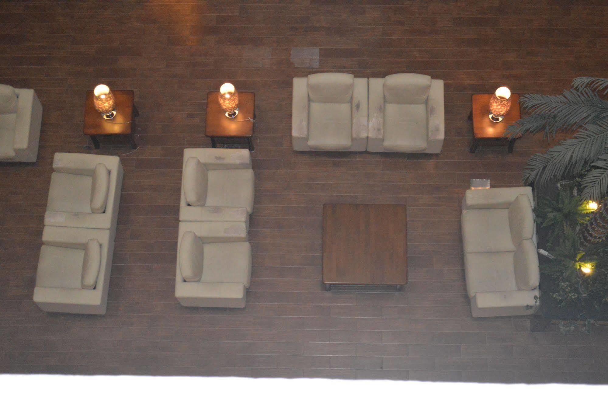 โฮเต็ล โมติ มาฮาล Hotel มังคาลอร์ ภายนอก รูปภาพ
