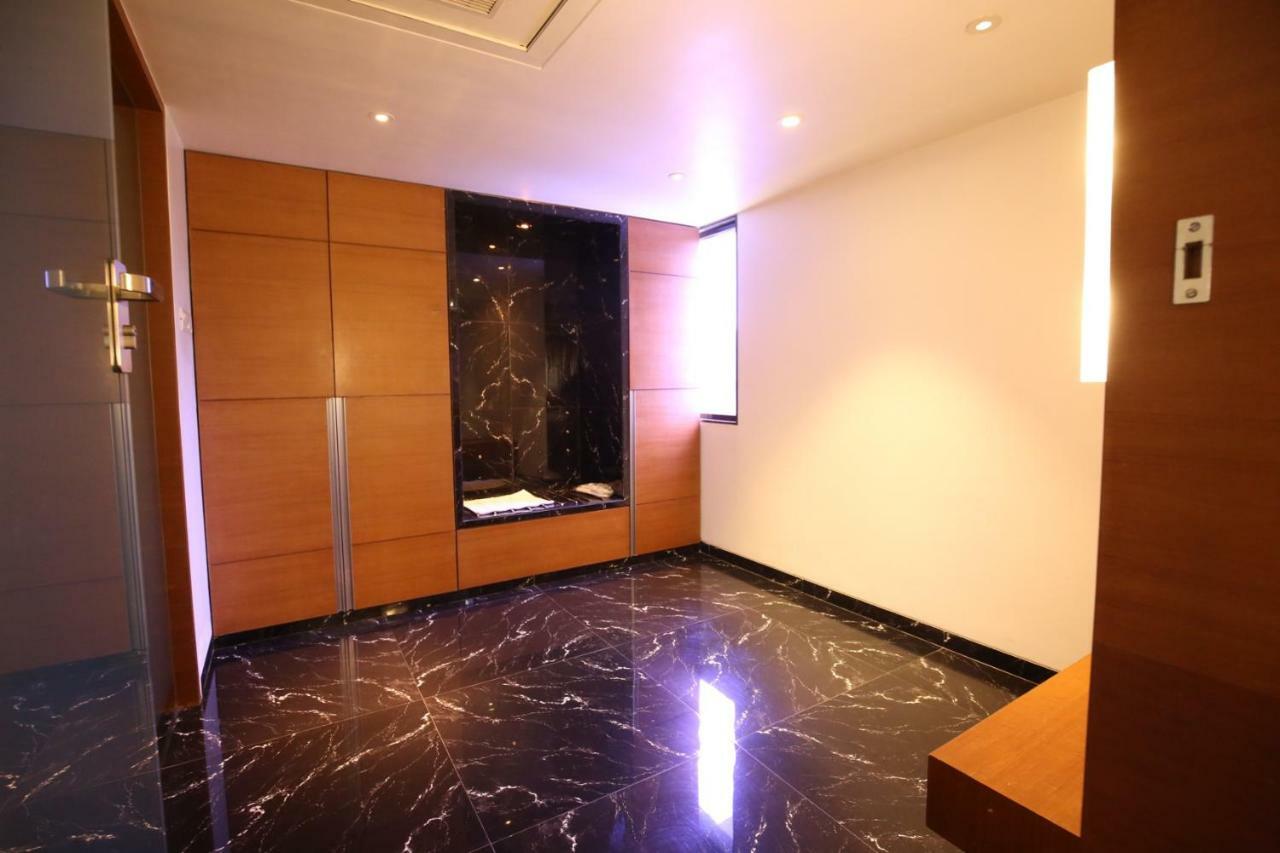 โฮเต็ล โมติ มาฮาล Hotel มังคาลอร์ ภายนอก รูปภาพ